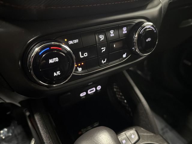 Certified 2022 Chevrolet TrailBlazer RS w/ Sun and Liftgate Package FWD image 30