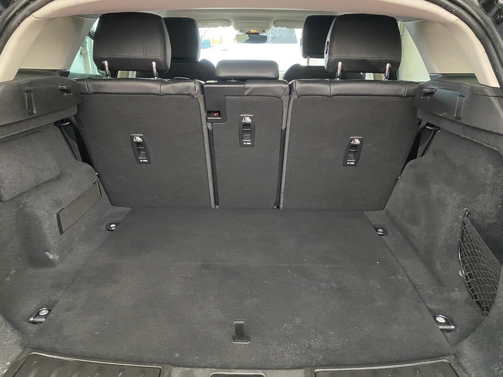 Used 2020 Land Rover Range Rover Evoque S image 13