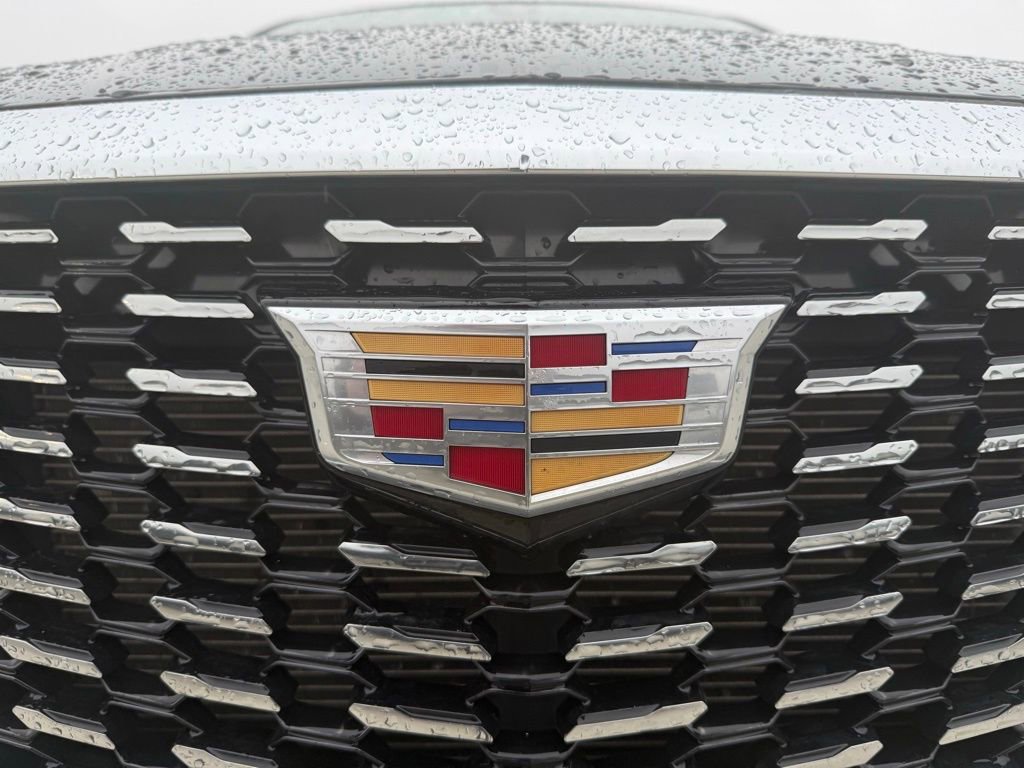 Certified 2025 Cadillac XT5 Premium Luxury image 18