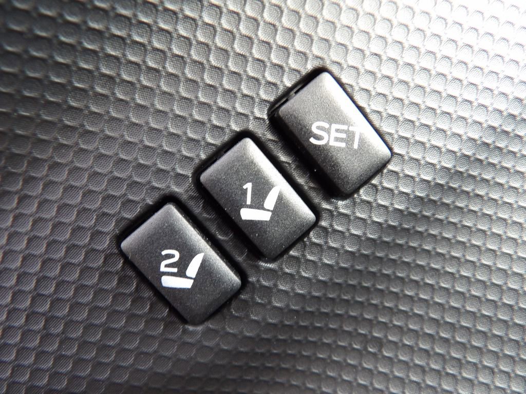 Used 2023 Subaru Forester Touring image 13