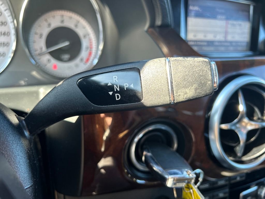 Used 2013 Mercedes-Benz GLK 350 4MATIC image 26