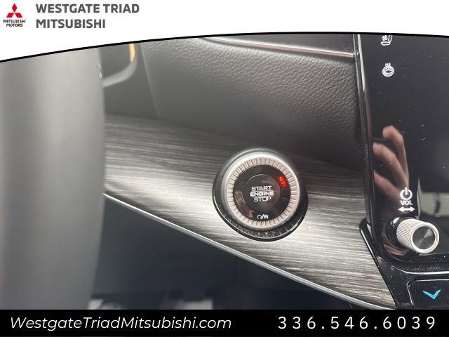 Used 2024 Jeep Wagoneer L Series II w/ Flexible Seating Group image 19