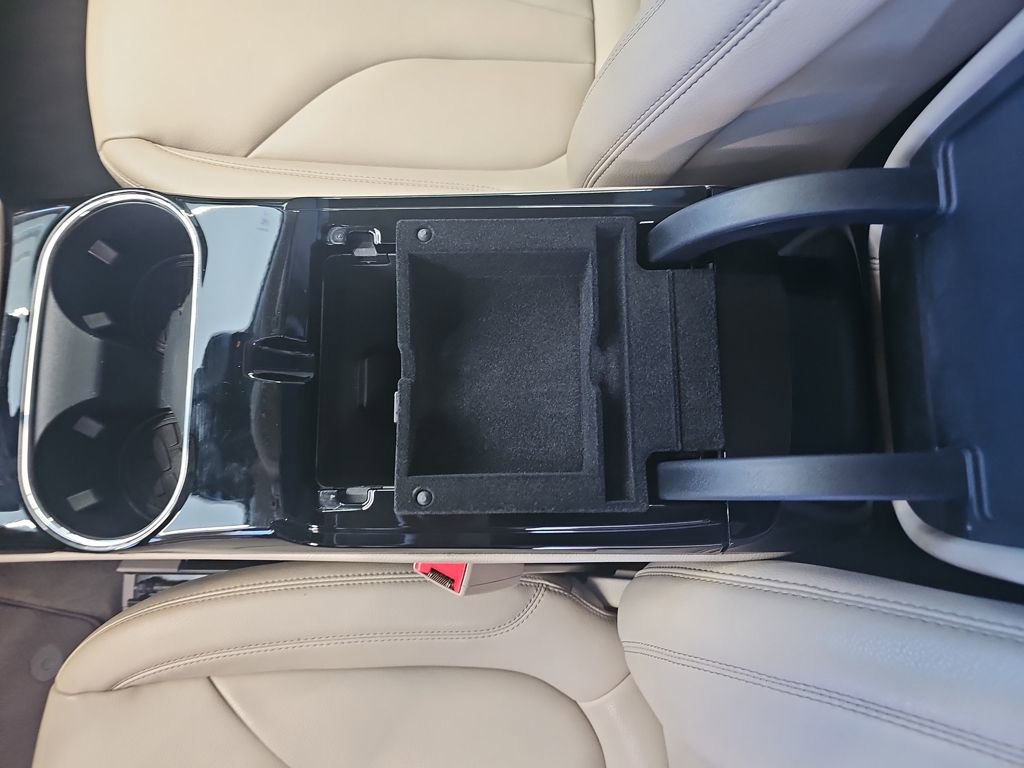 Used 2023 Lincoln Nautilus AWD image 36