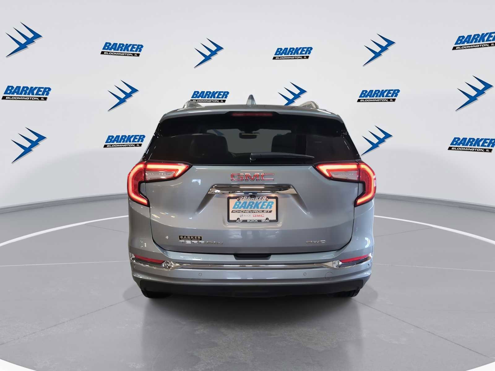 Used 2023 GMC Terrain Denali w/ Denali Premium Package image 7