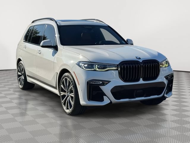 Used 2021 BMW X7 M50i AWD/4WD image 4