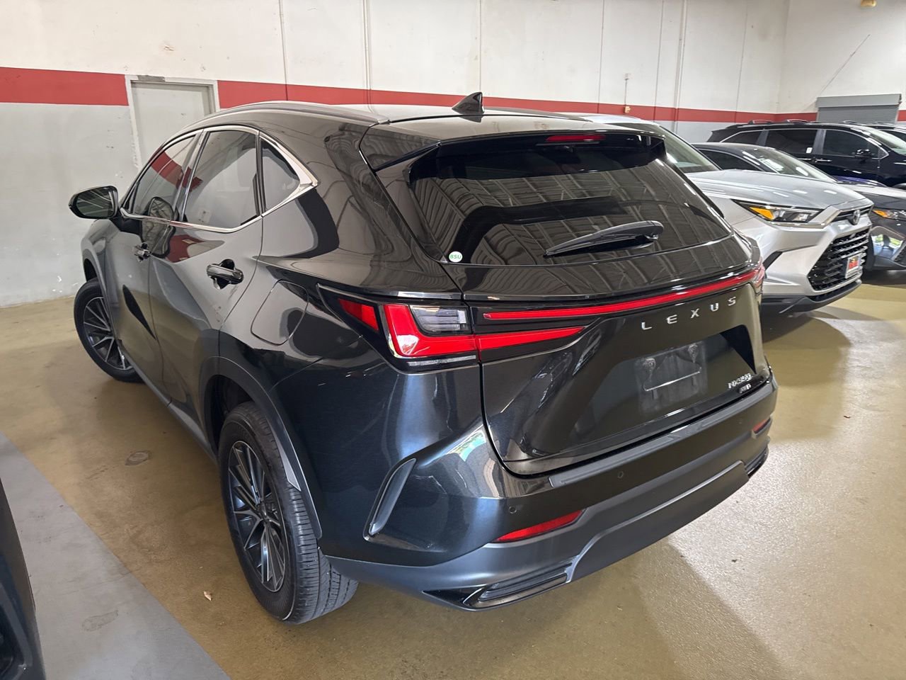 Used 2024 Lexus NX 350 AWD image 6