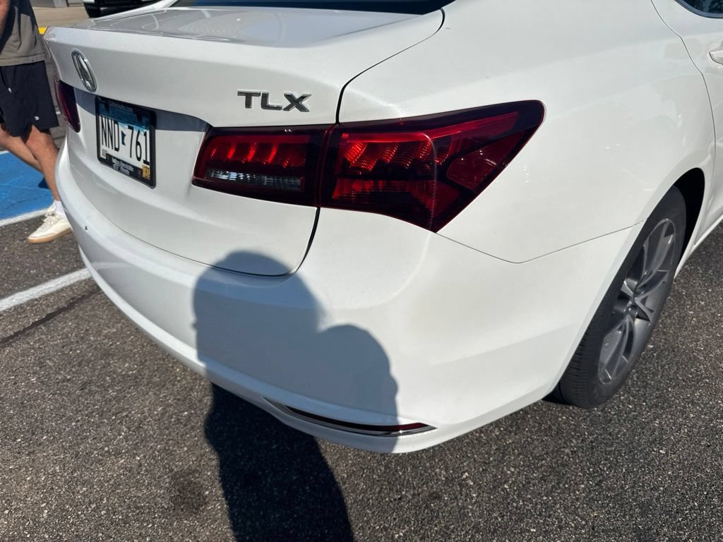Used 2015 Acura TLX V6 FWD image 15