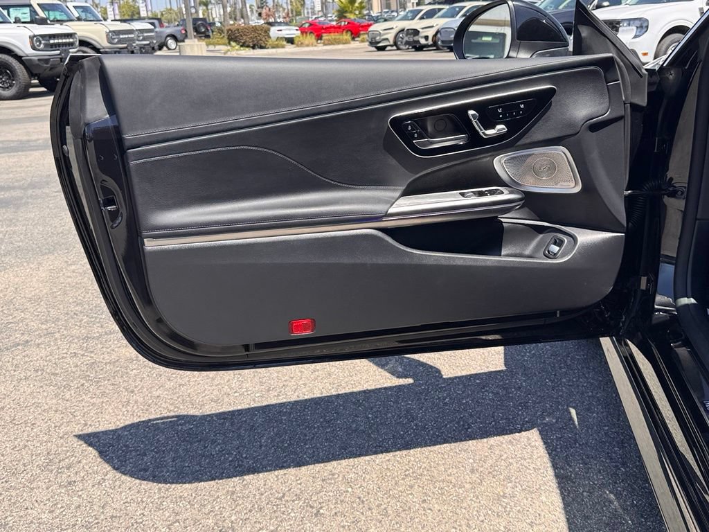 Used 2025 Mercedes-Benz CLE 300 4MATIC Coupe image 16