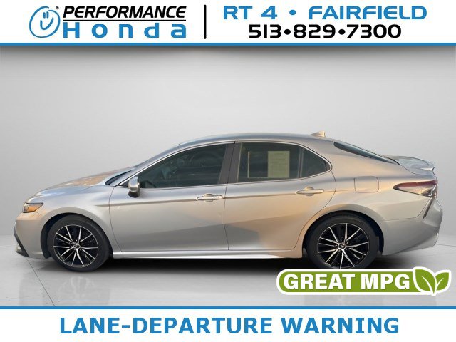 Used 2022 Toyota Camry SE