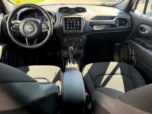 Used 2022 Jeep Renegade Altitude w/ Convenience Group image 13