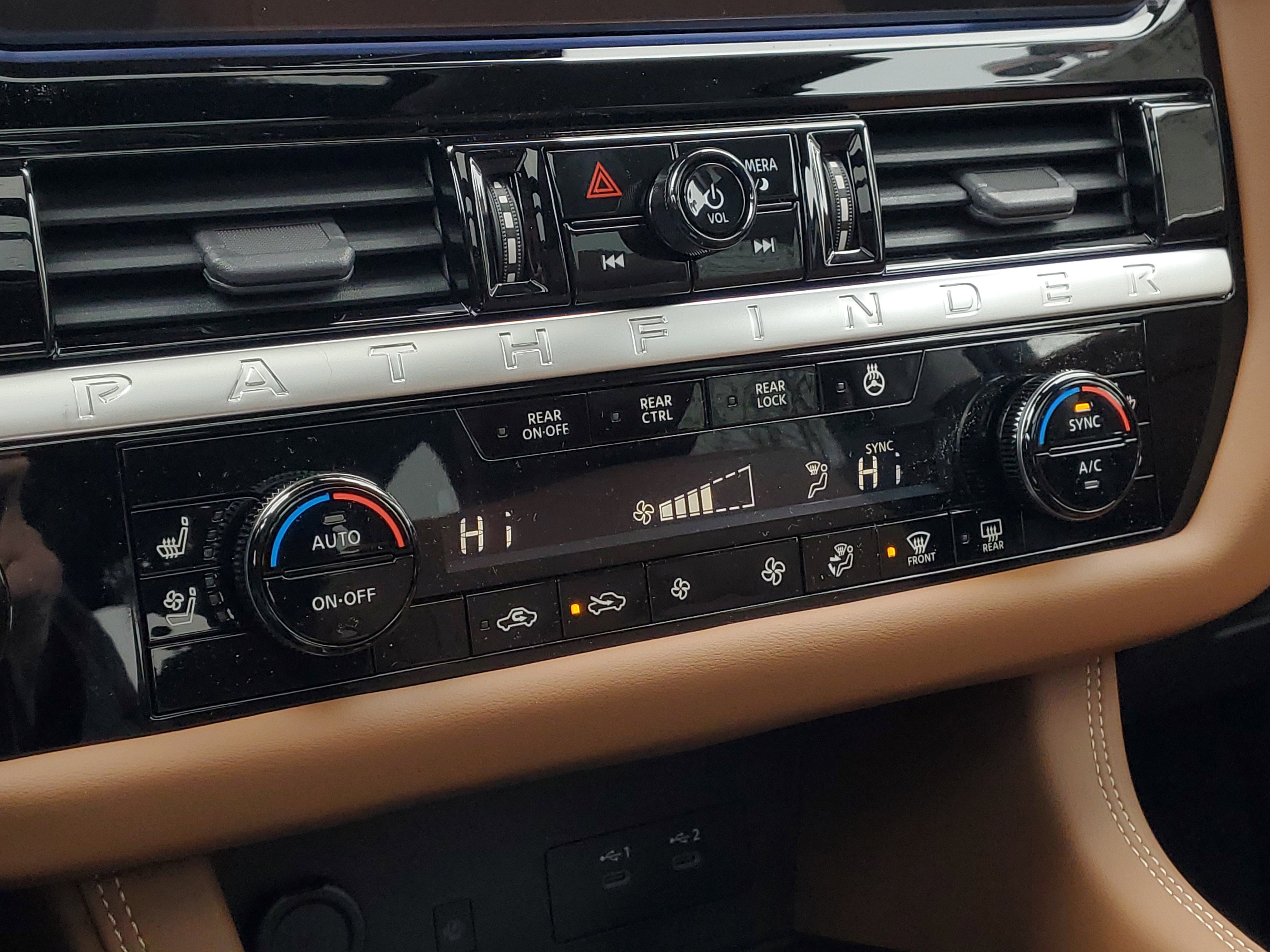 New 2026 Nissan Pathfinder Platinum image 17