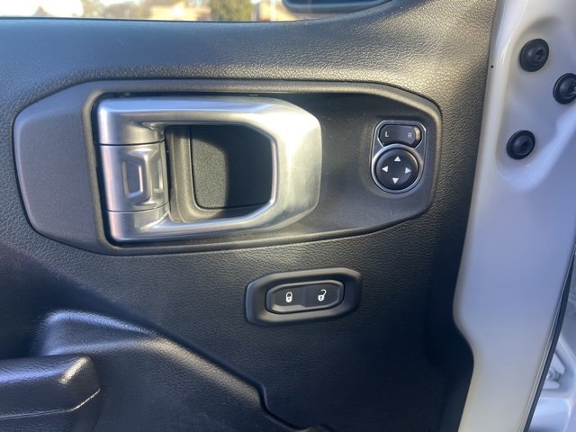 Used 2021 Jeep Wrangler Sport S image 13