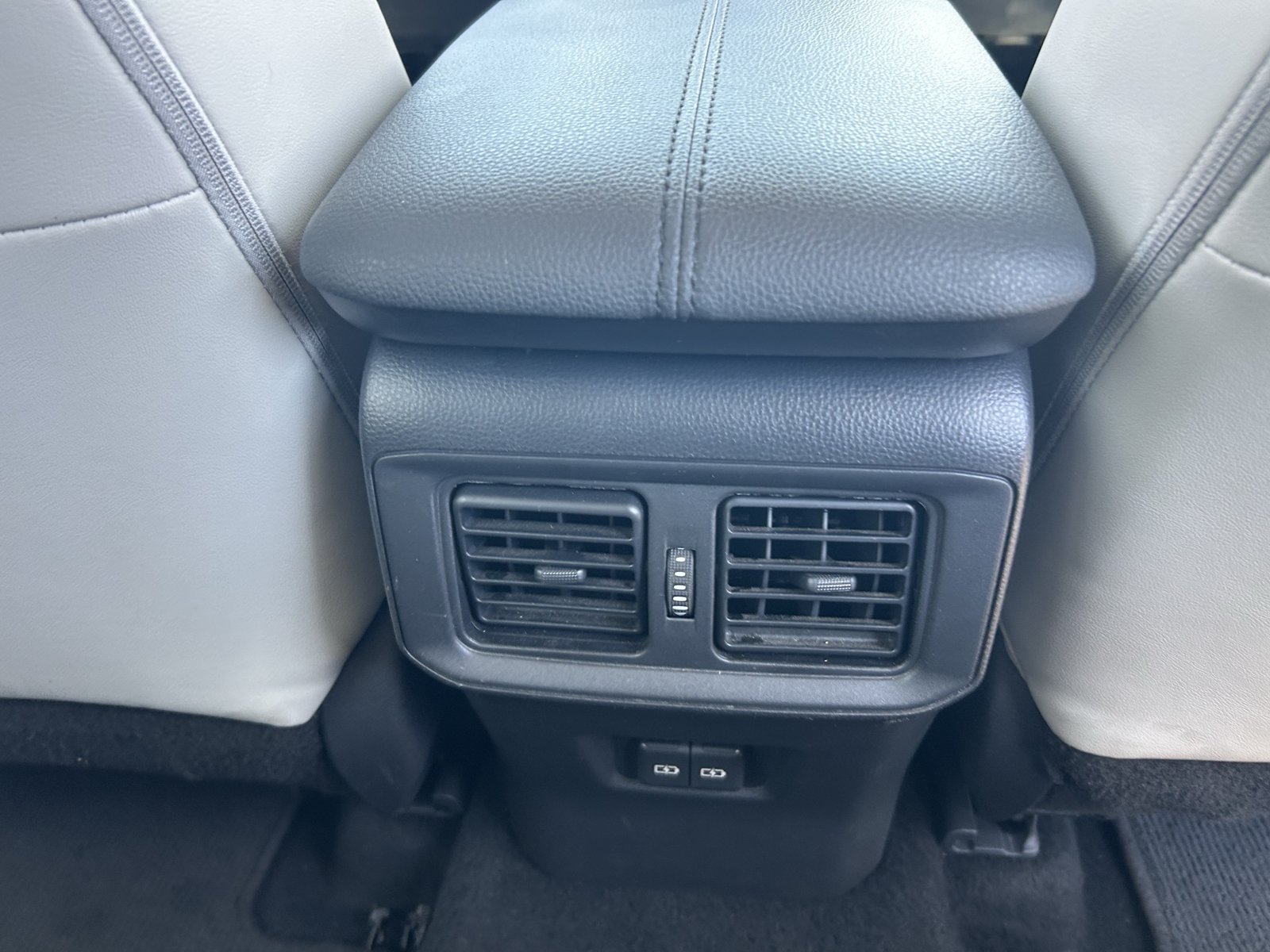 Used 2025 Toyota RAV4 Limited w/ Advanced Technology Package FWD image 16