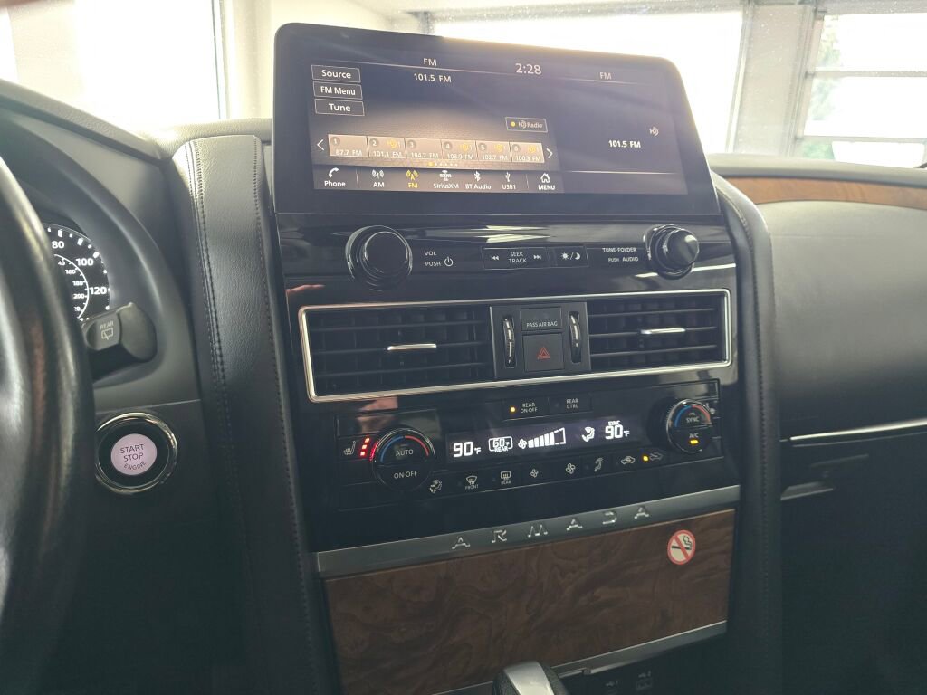 Used 2022 Nissan Armada SL w/ Captain's Chairs Package image 30