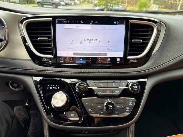 New 2026 Chrysler Pacifica Pinnacle AWD/4WD image 22