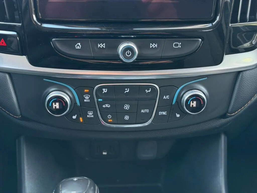 Used 2019 Chevrolet Traverse LT w/ LPO, Floor Liner Package image 22