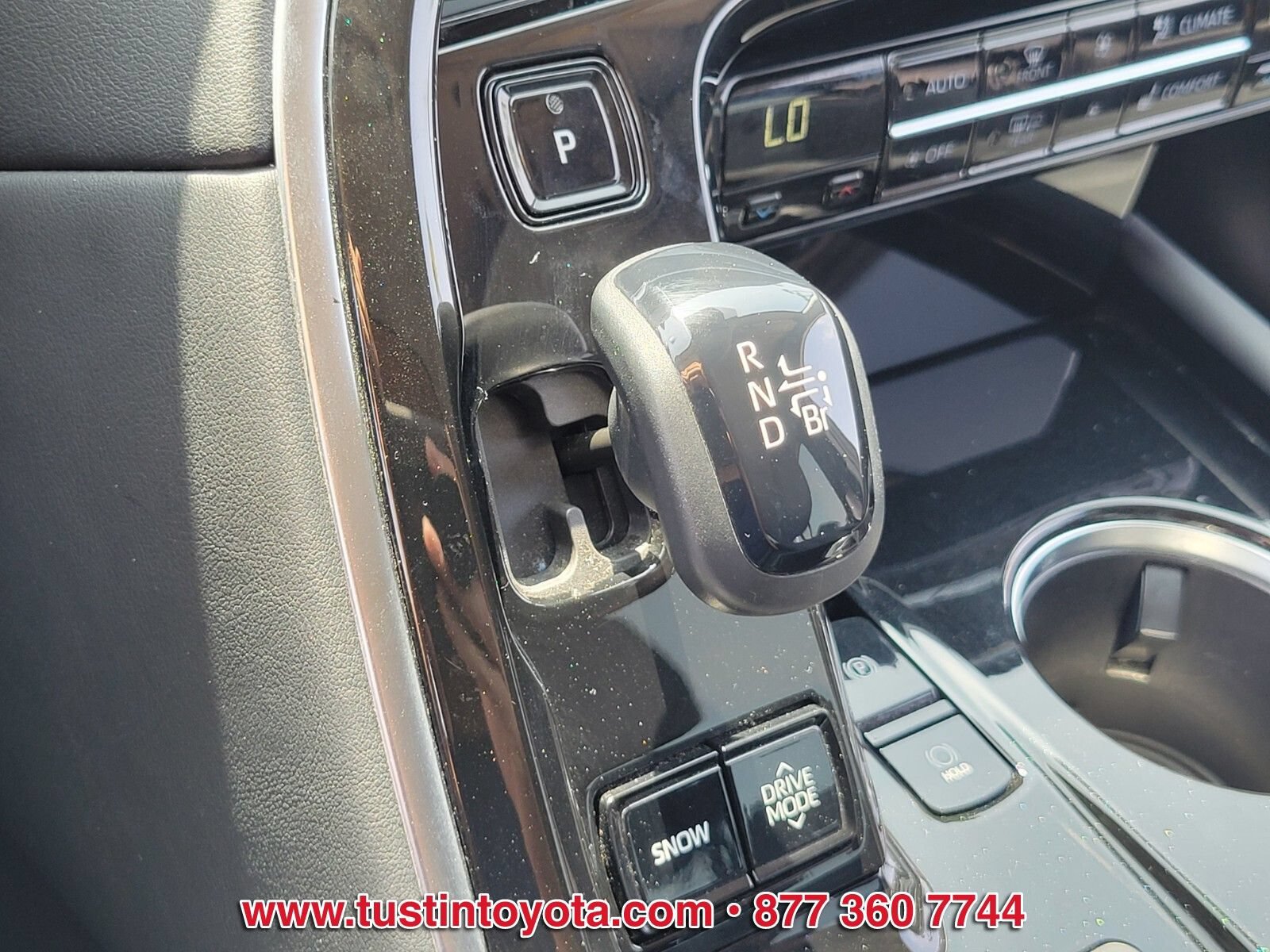 Used 2024 Toyota Mirai w/ Advanced Technology Package RWD image 23