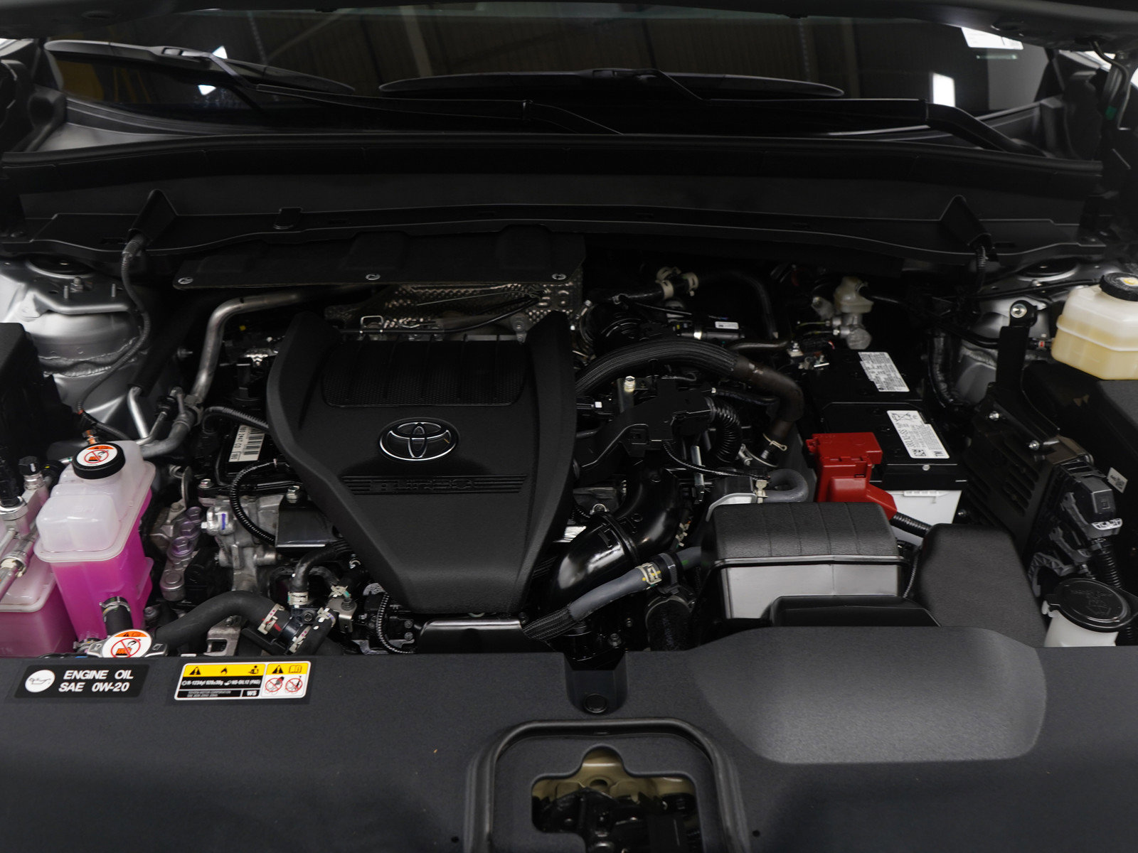 Used 2025 Toyota Grand Highlander AWD image 31