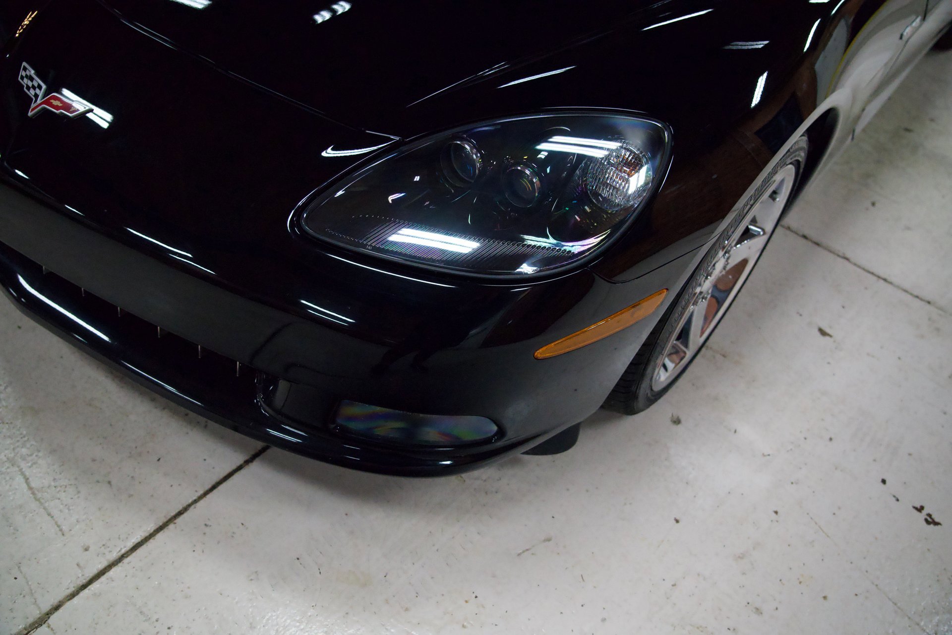 Used 2005 Chevrolet Corvette Convertible w/ Preferred Equipment Group RWD image 6