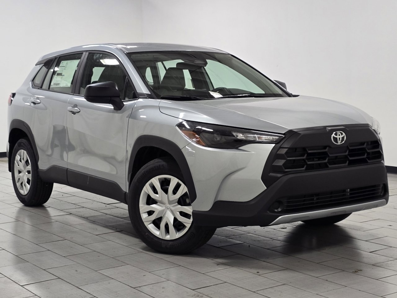 New 2026 Toyota Corolla Cross L image 2