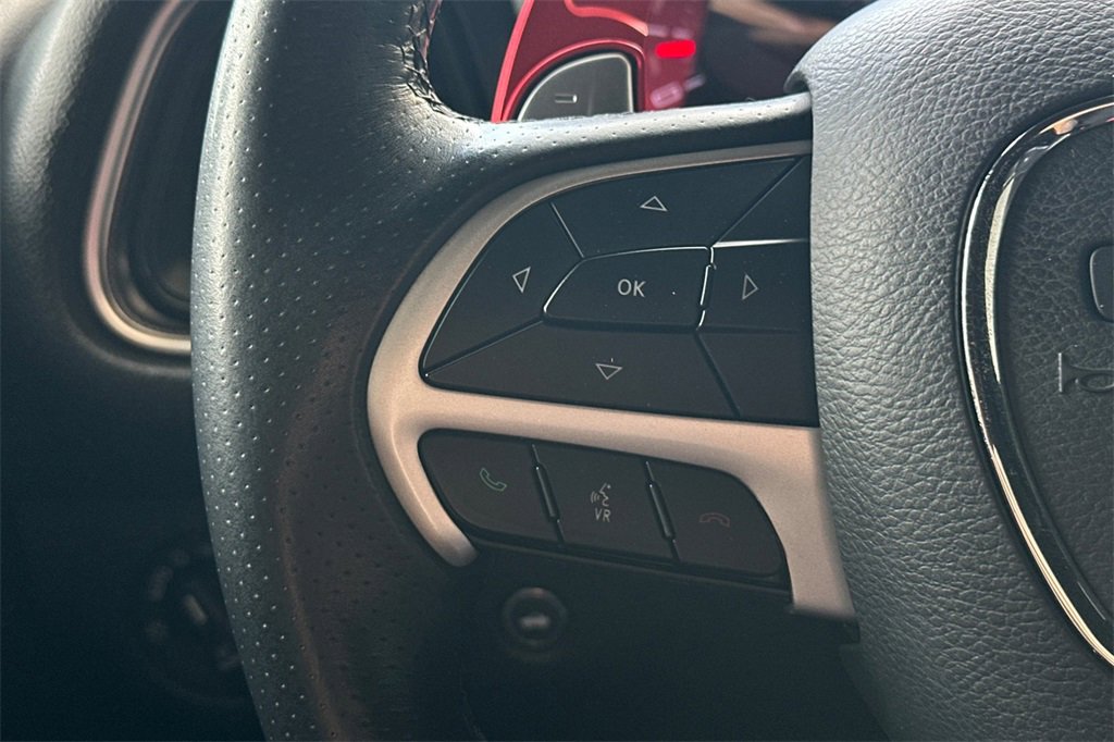 Used 2018 Dodge Challenger R/T Scat Pack w/ Leather Interior Group image 26