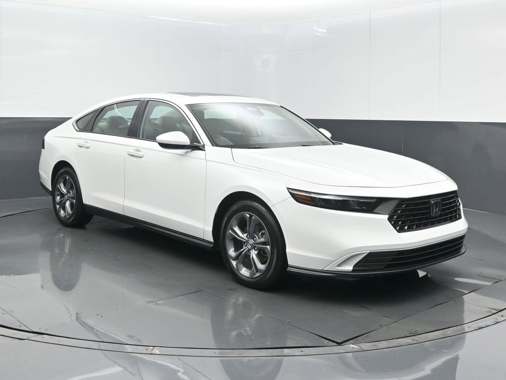 Certified 2024 Honda Accord EX image 1