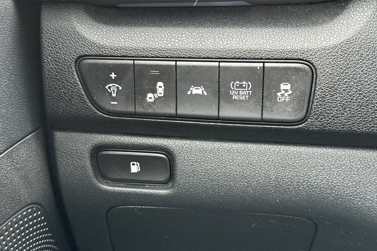 Certified 2022 Kia Niro EX Premium FWD image 33