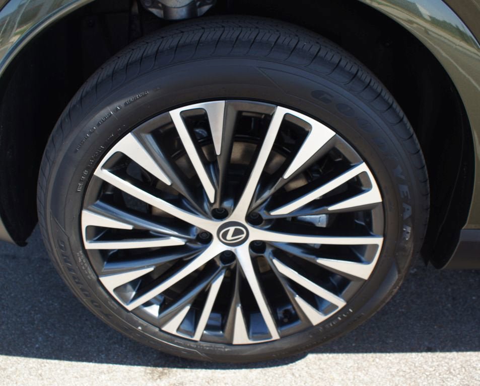 Used 2026 Lexus RX 350 w/ Convenience Package AWD/4WD image 25