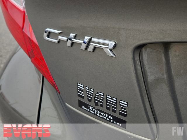 Used 2021 Toyota C-HR LE image 3