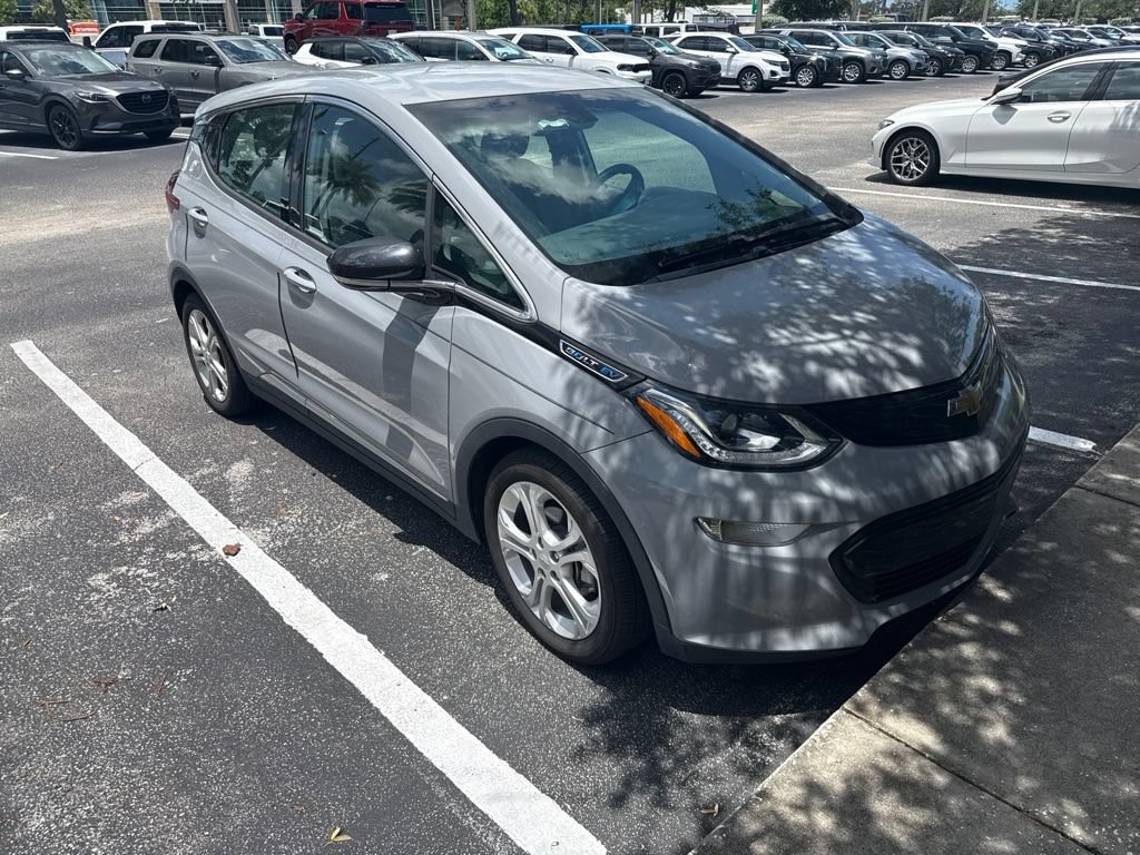 Used 2020 Chevrolet Bolt LT FWD image 3