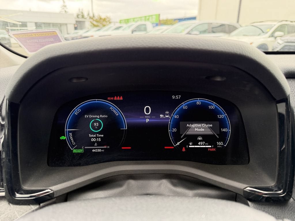 Used 2025 Toyota Camry XLE FWD image 14