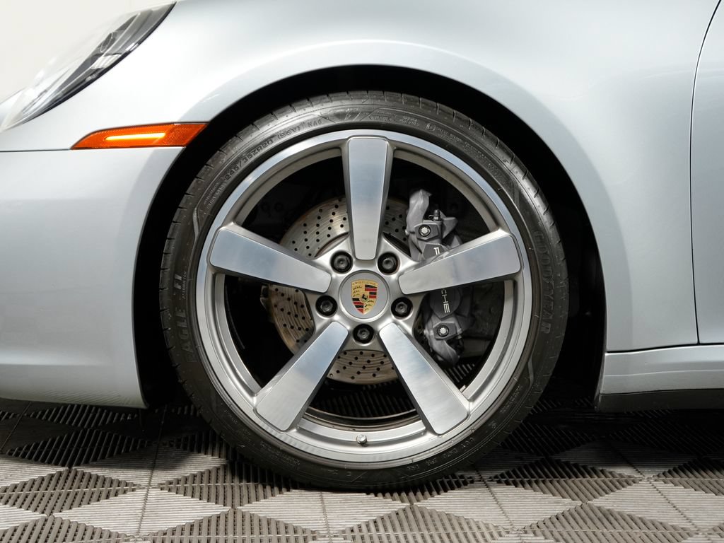 Certified 2022 Porsche 911 Carrera 4 AWD/4WD image 15