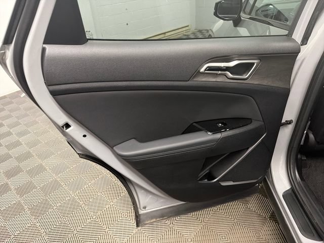 Certified 2025 Kia Sportage X-Line w/ Premium Package AWD/4WD image 15