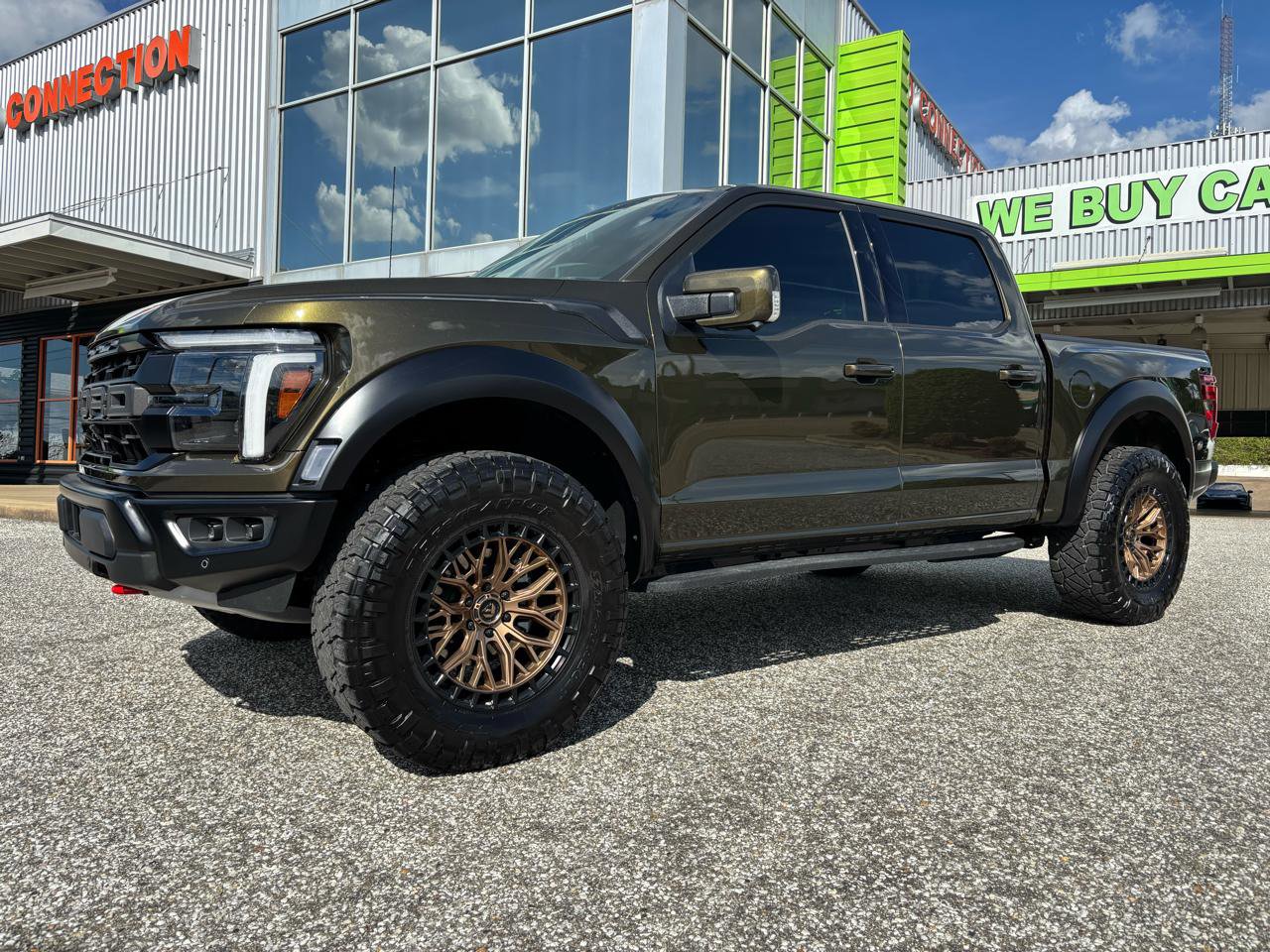Used 2025 Ford F150 Raptor image 40