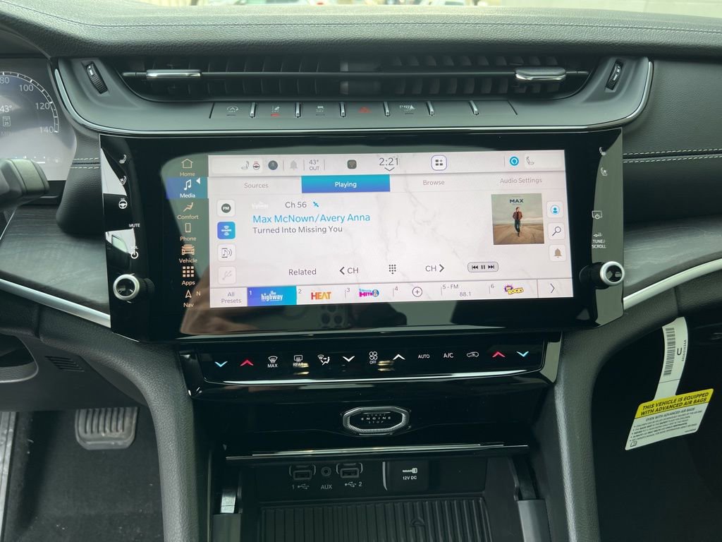 New 2026 Jeep Grand Cherokee Limited image 16