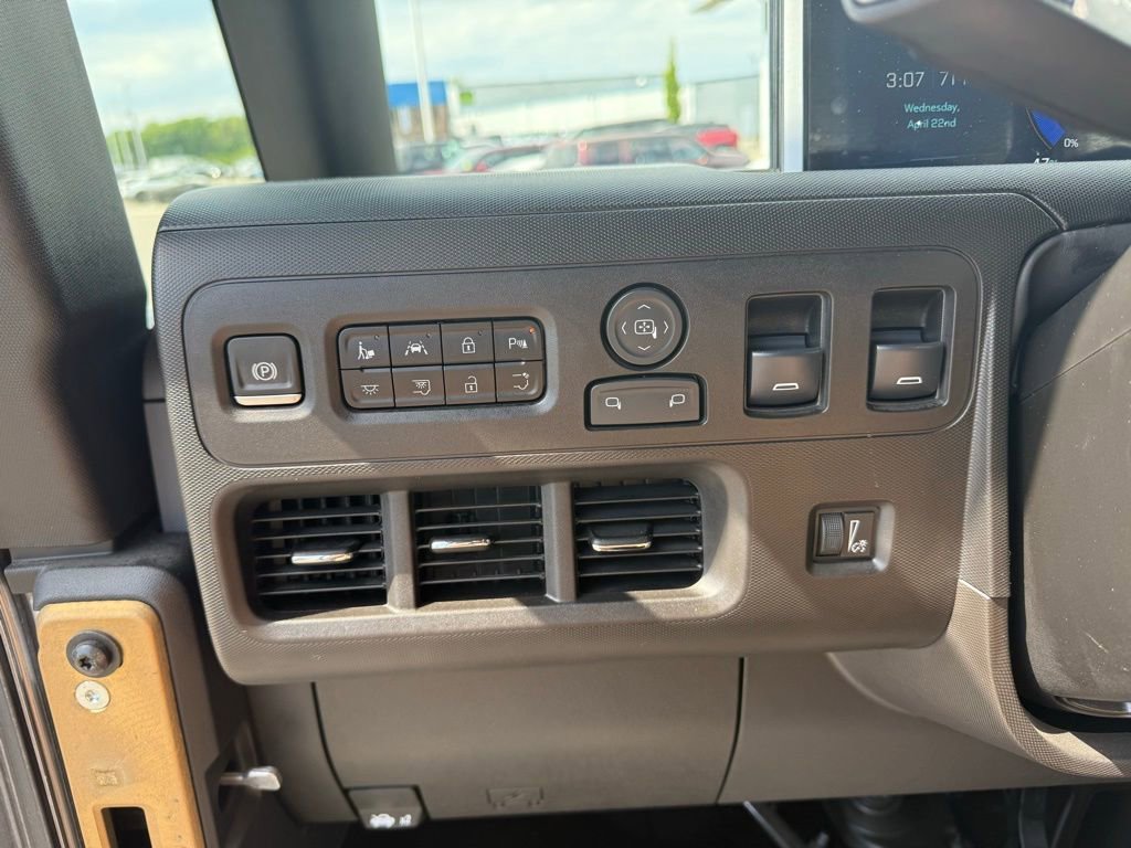 Used 2024 Chevrolet Brightdrop 400 w/ Commercial Equipment Package AWD/4WD image 19