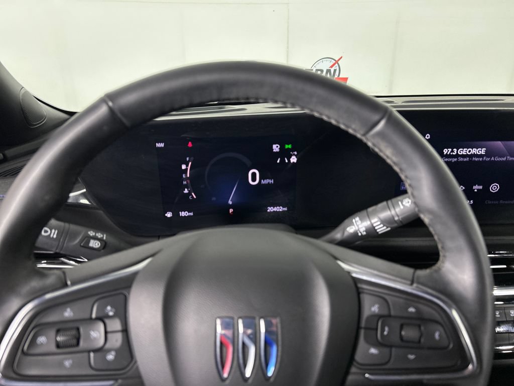 Used 2024 Buick Envista Sport Touring w/ Convenience I Package FWD image 13
