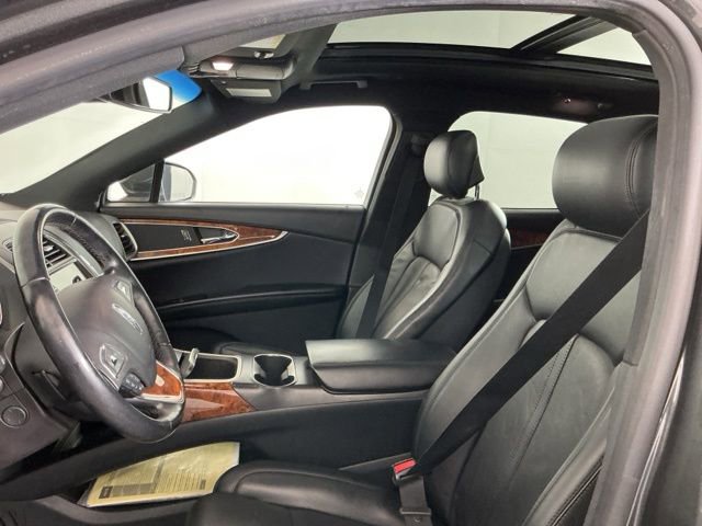 Used 2018 Lincoln MKX Reserve w/ Driver Assistance Package image 15