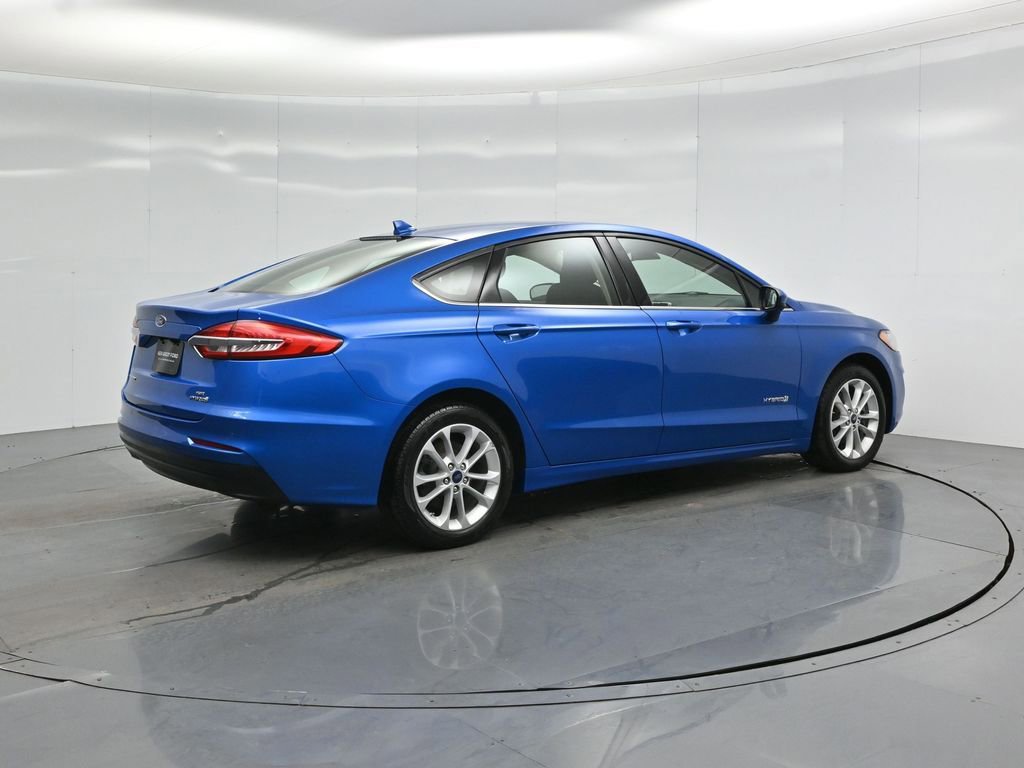 Certified 2019 Ford Fusion SE FWD image 25
