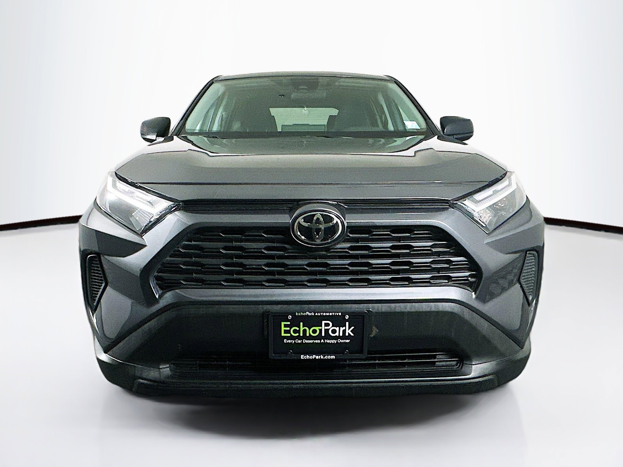 Used 2024 Toyota RAV4 LE image 2