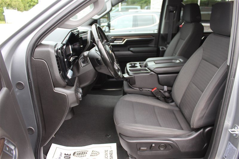 Used 2024 Chevrolet Silverado 2500 LT w/ All Star Edition AWD/4WD image 18