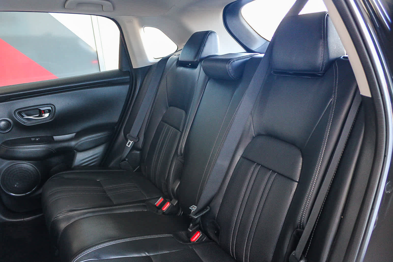 Certified 2023 Honda HR-V EX-L image 18