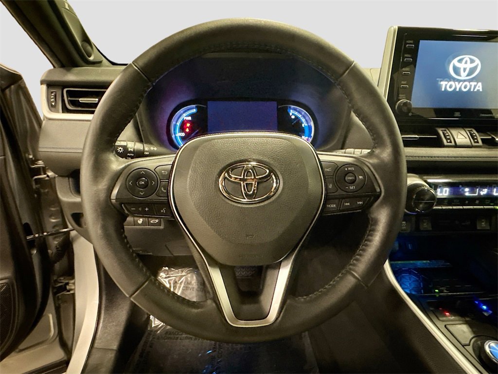 Used 2021 Toyota RAV4 XSE image 10