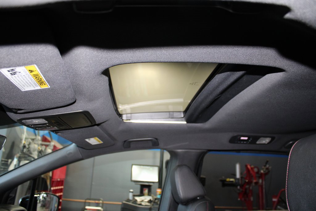 Used 2023 Honda Odyssey Sport image 42