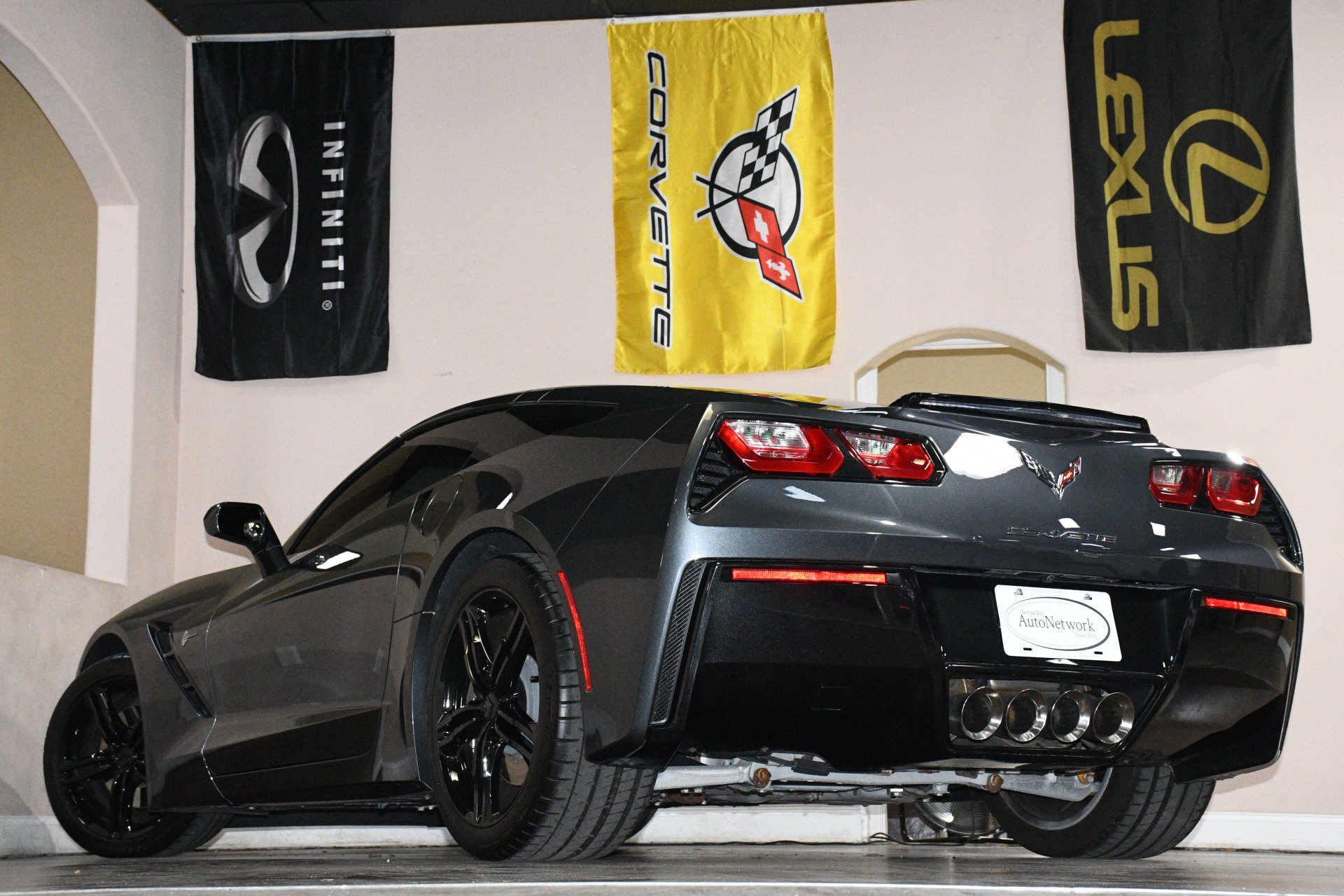 Used 2017 Chevrolet Corvette Stingray Coupe w/ 1LT RWD image 86