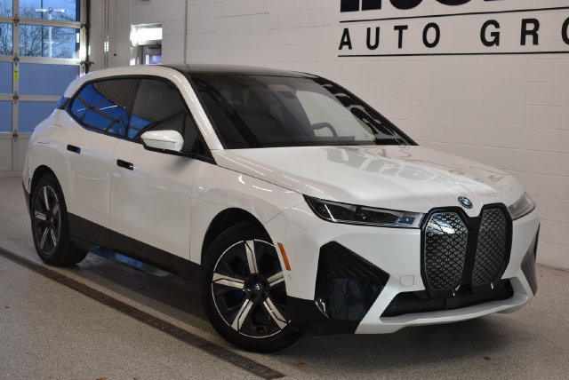 Used 2023 BMW iX M60 w/ Executive Package AWD/4WD image 1