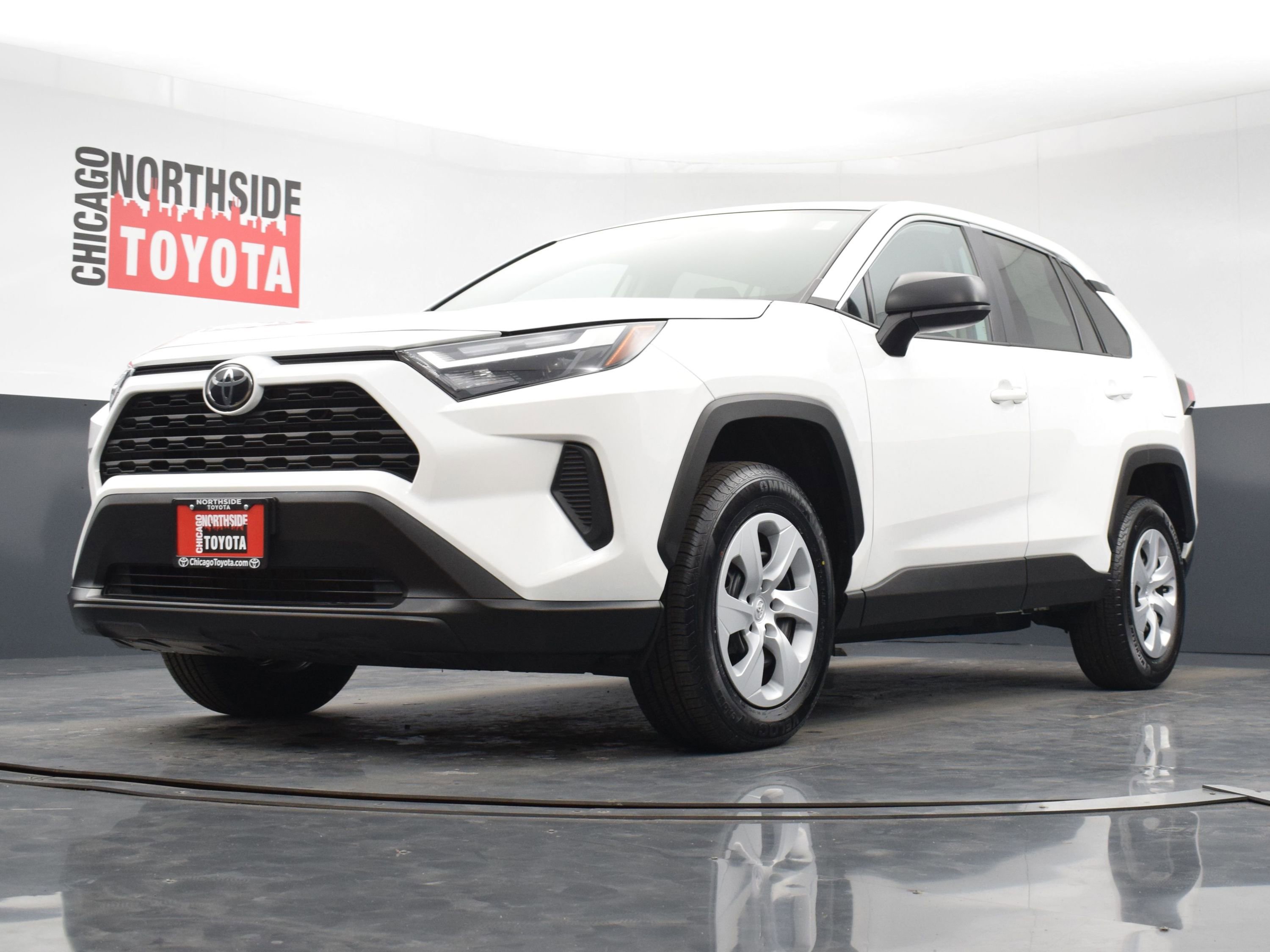 Used 2024 Toyota RAV4 LE image 30