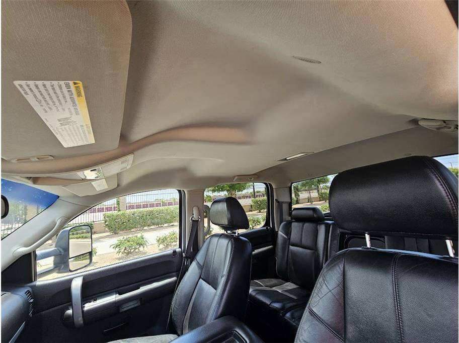 Used 2008 Chevrolet Silverado 1500 LT w/ Suspension Package, Off-Road AWD/4WD image 34