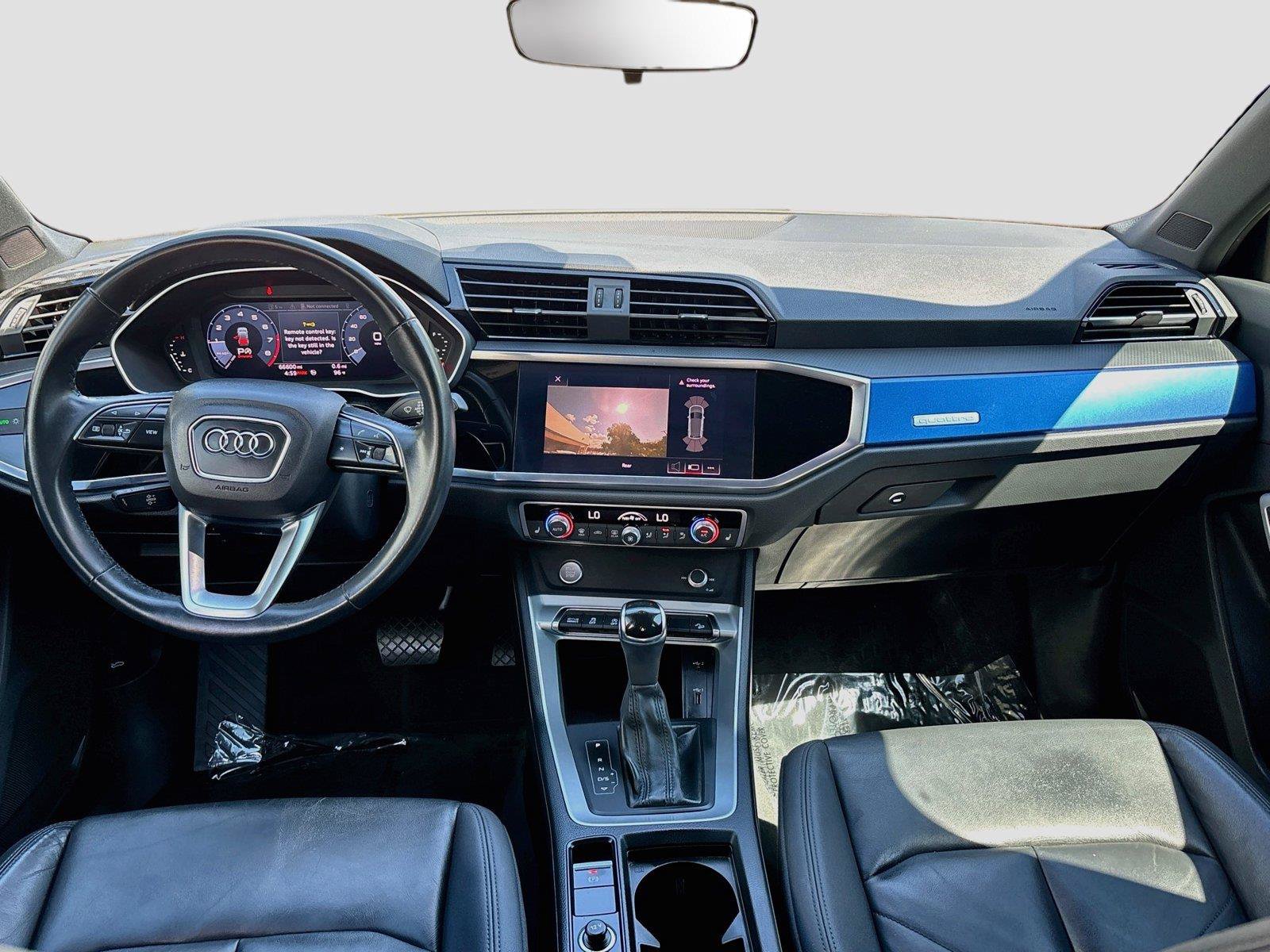 Used 2020 Audi Q3 2.0T Premium w/ Convenience Package AWD/4WD image 23