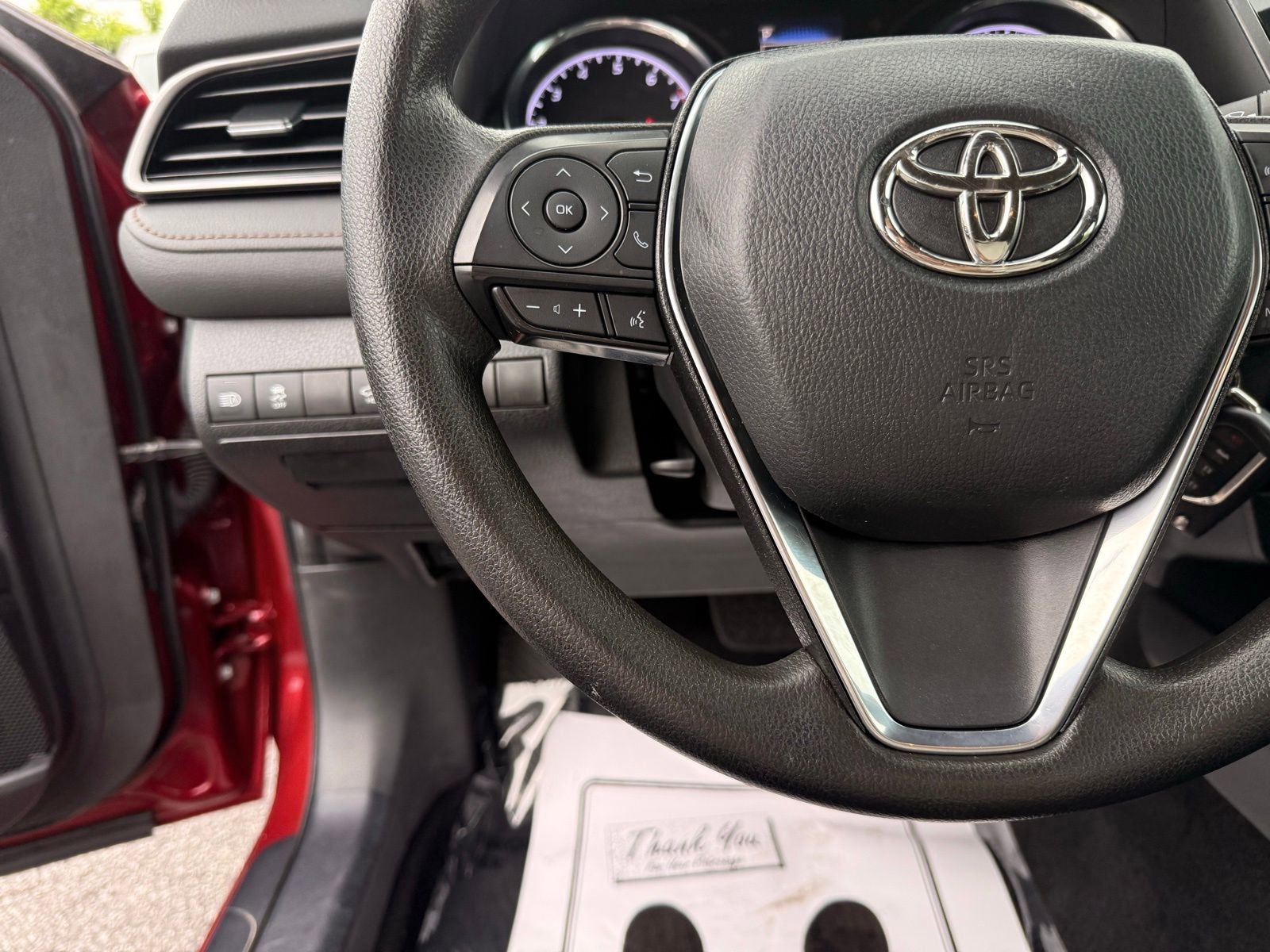 Used 2020 Toyota Camry LE FWD image 18